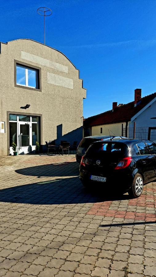Apartman Mladenovic Zaječar Exterior foto